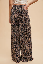 Lounge Around Leopard Pant