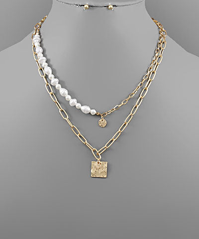 Pearl & Chain Necklace